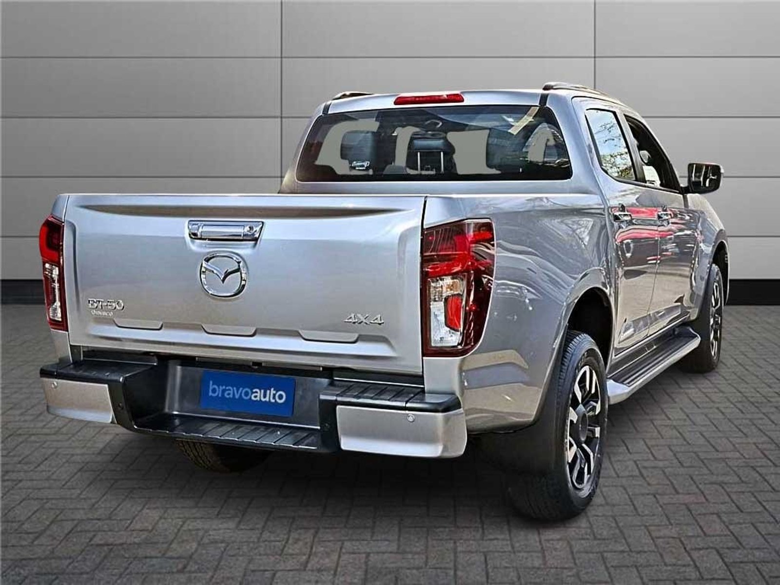 MAZDA BT-50 (IN) 3.0 DC HIGH PLUS AT 4X4 DIESEL 2025 - Imagen 4 de 20
