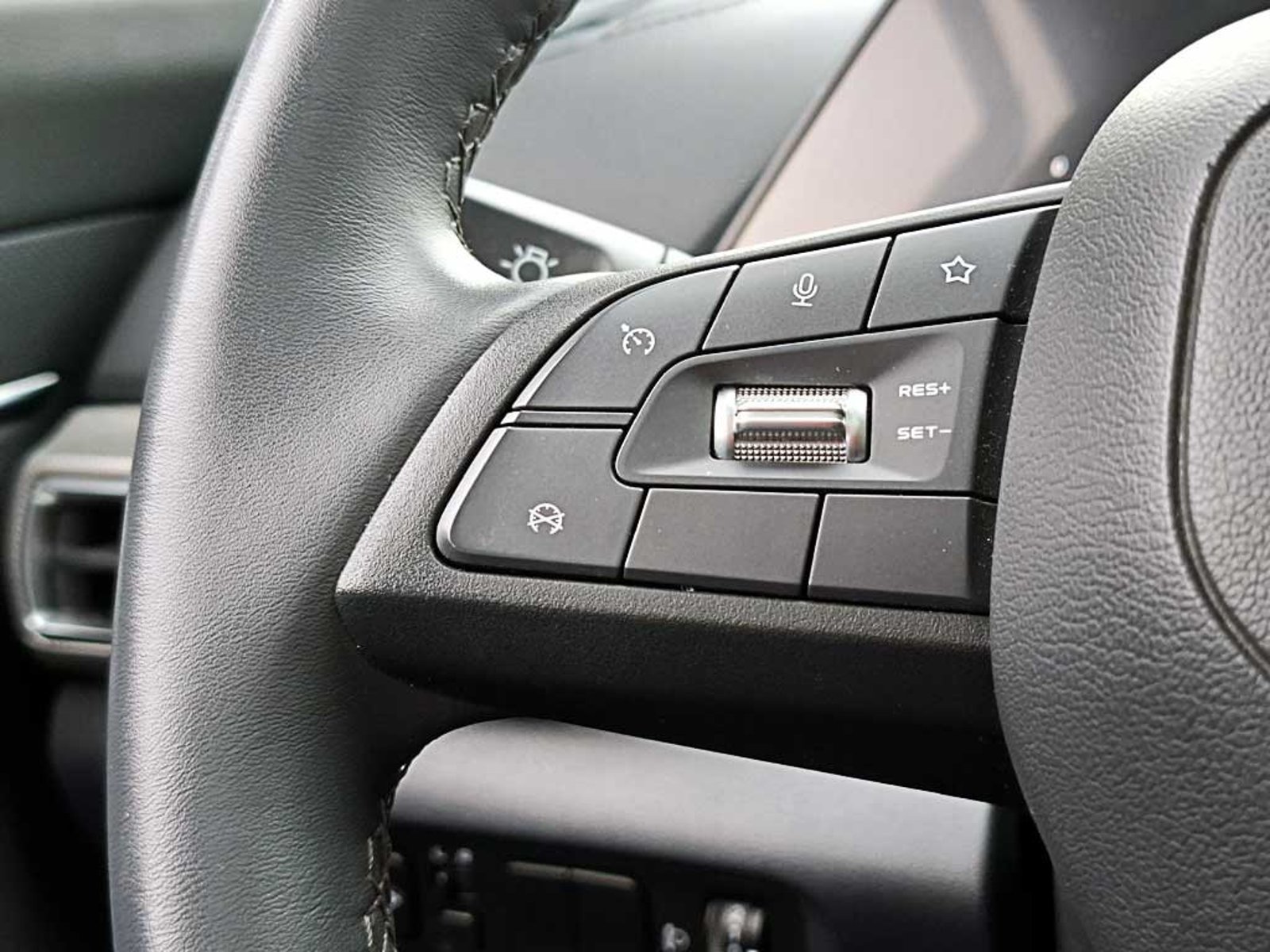 CHANGAN UNI-T (IN) 1.5 LUXURY AT 2024 - Imagen 17 de 20