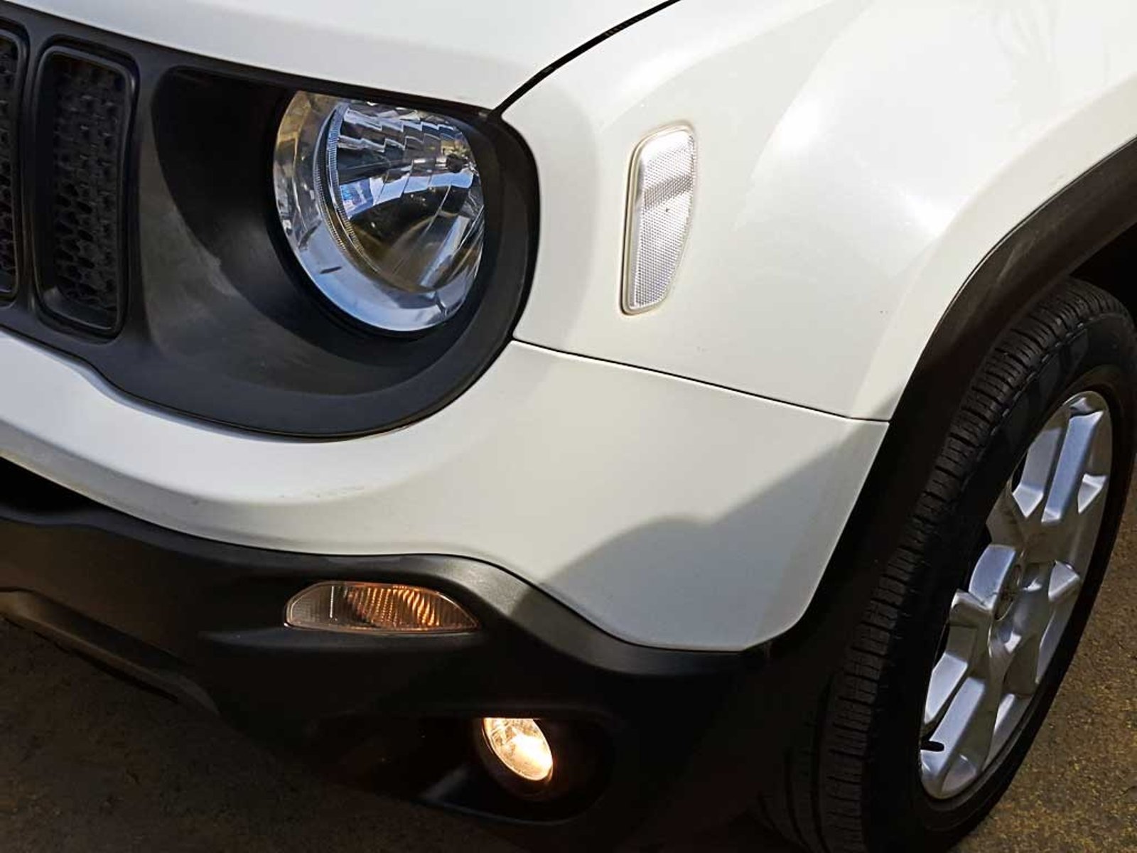 JEEP RENEGADE (IN) 1.8 SPORT LX MT 2022 - Imagen 7 de 20