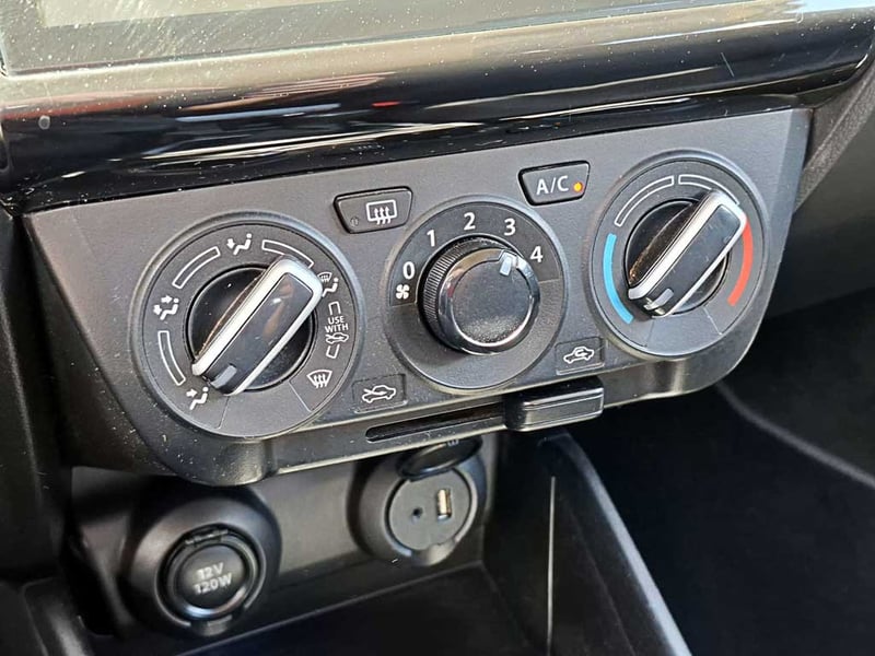 Suzuki SWIFT 1.2 GL MT 2024 - Imagen 19 de 20