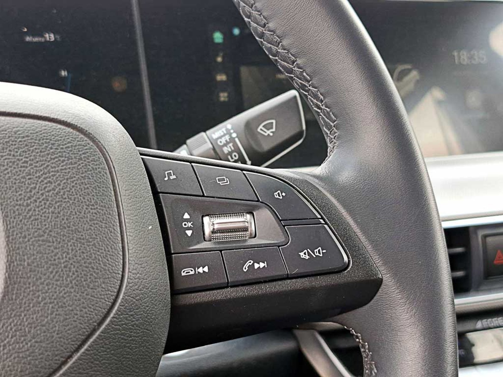 Changan UNI-T 1.5 LUXURY AT 2024 - Imagen 14 de 17