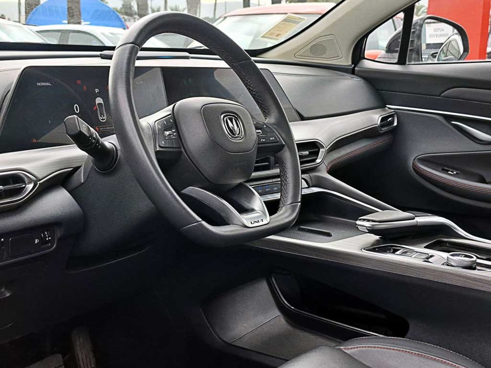 Changan UNI-T 1.5 LUXURY AT 2024 - Imagen 10 de 20