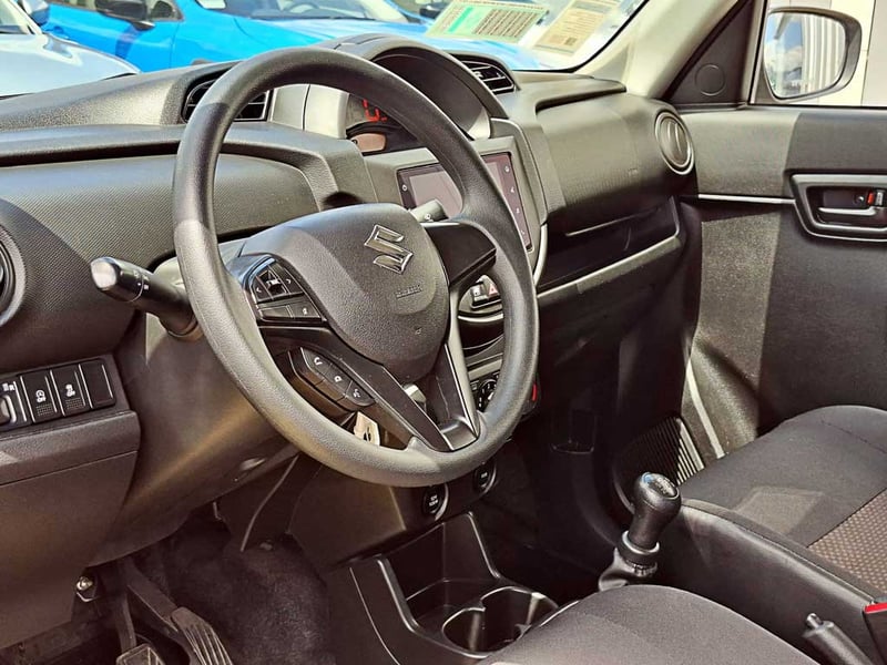 Suzuki S-PRESSO 1.0 GLX PLUS MT 2024 - Imagen 9 de 18