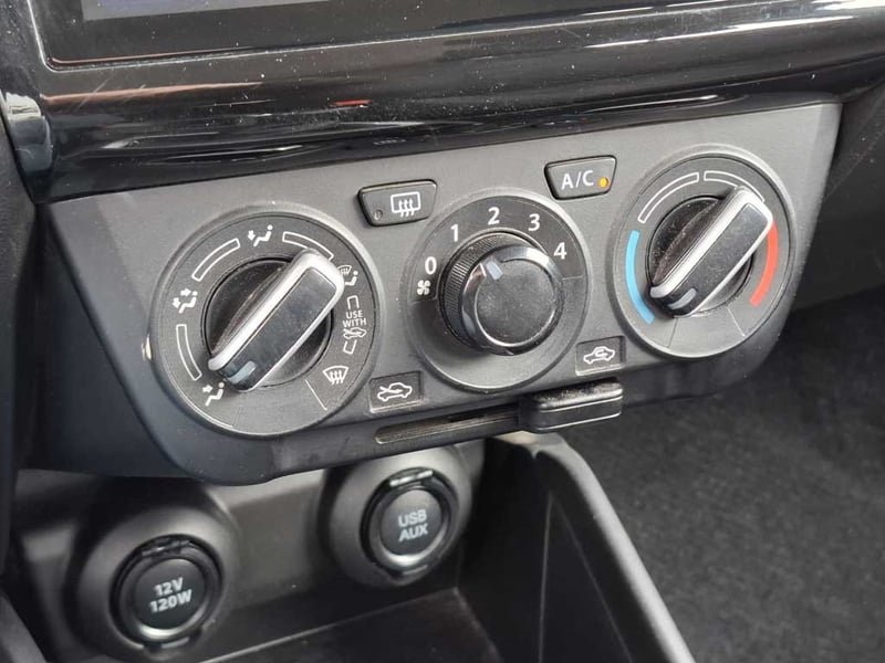 Suzuki SWIFT 1.2 GL MT 2024 - Imagen 17 de 19
