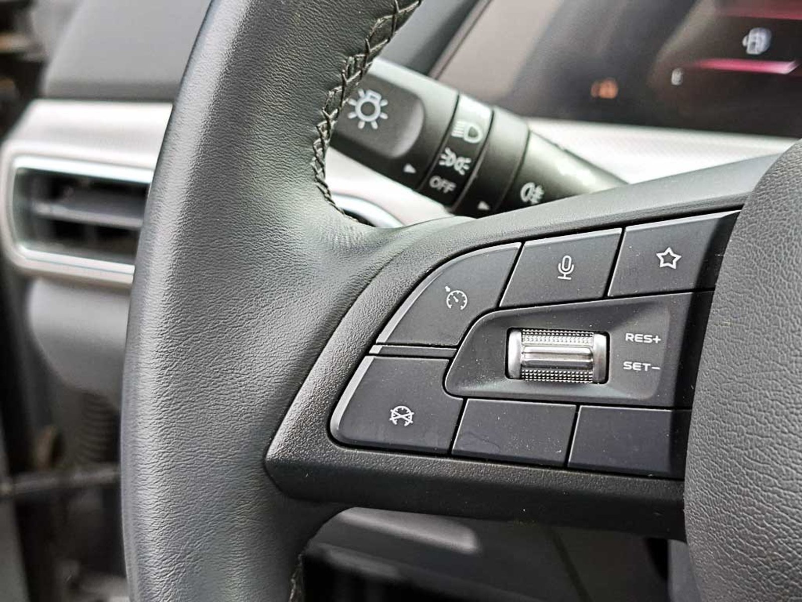 CHANGAN UNI-T (IN) 1.5 Luxury 2024 - Imagen 16 de 20