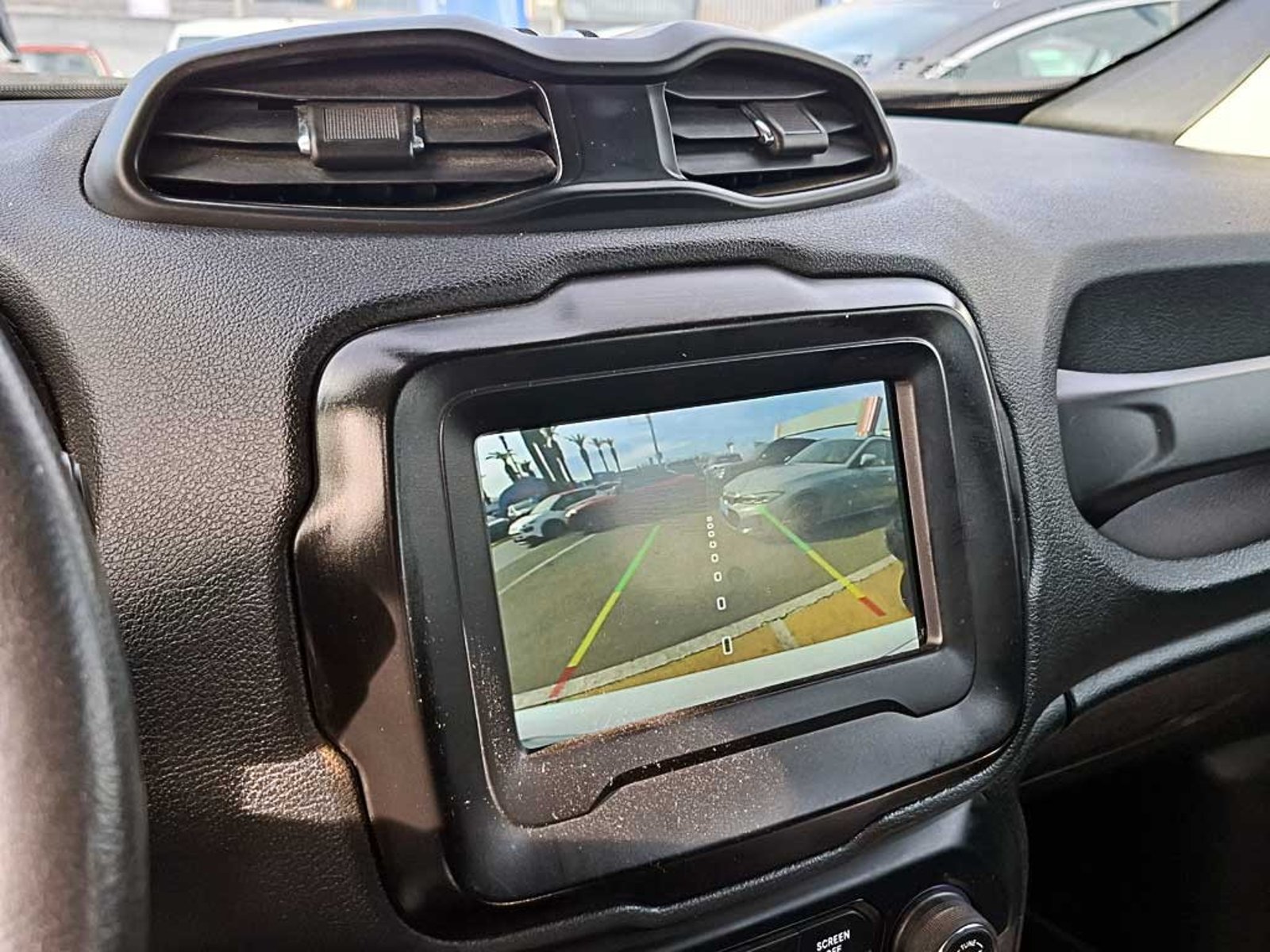 JEEP RENEGADE (IN) 1.8 SPORT LX MT 2022 - Imagen 19 de 20
