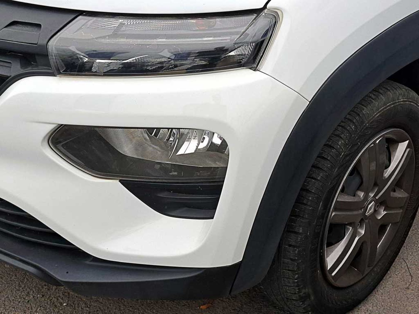 Renault KWID 1.0 HB ZEN MT 2024 - Imagen 7 de 17