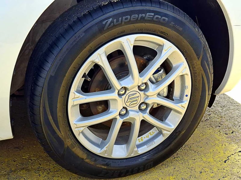 Suzuki SWIFT 1.2 GL MT 2024 - Imagen 8 de 20