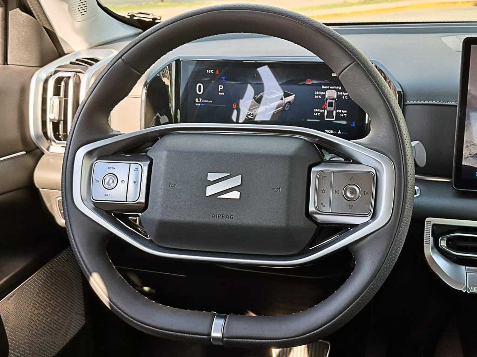 DFSK Z9 (IN) 2.3 T AT 4X4 2026 - Imagen 13 de 20