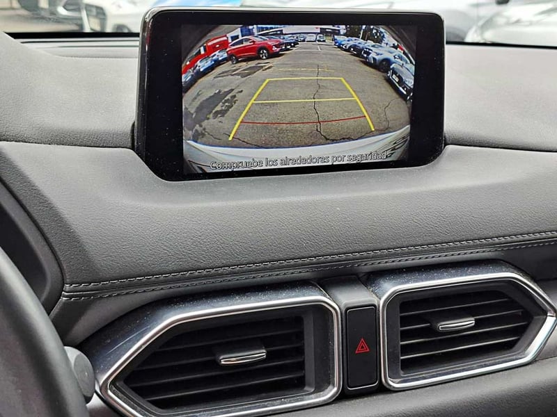 Mazda CX-5 2.0 CORE MT 2024 - Imagen 19 de 20