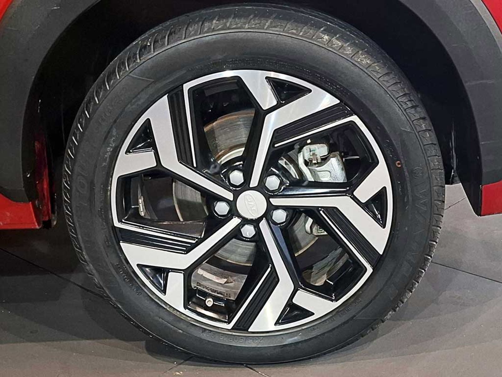 JAC JS8 1.5 LUXURY SE 6 MT 2024 - Imagen 8 de 19