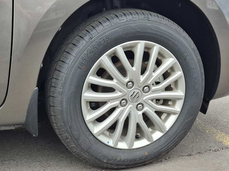Suzuki DZIRE 1.2 GL SPORT MT 2024 - Imagen 8 de 20
