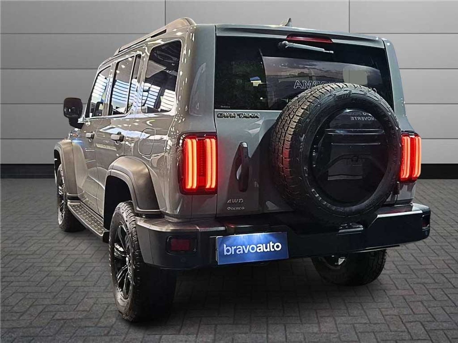 Great Wall TANK 300 2.0 T AT 4X4 2024 - Foto 2 de 20