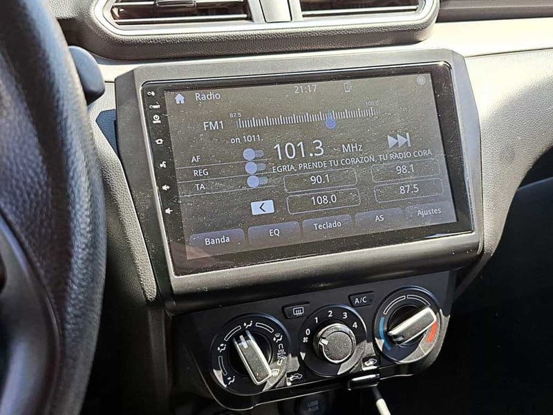 Suzuki DZIRE 1.2 GL MT 2024 - Imagen 18 de 19