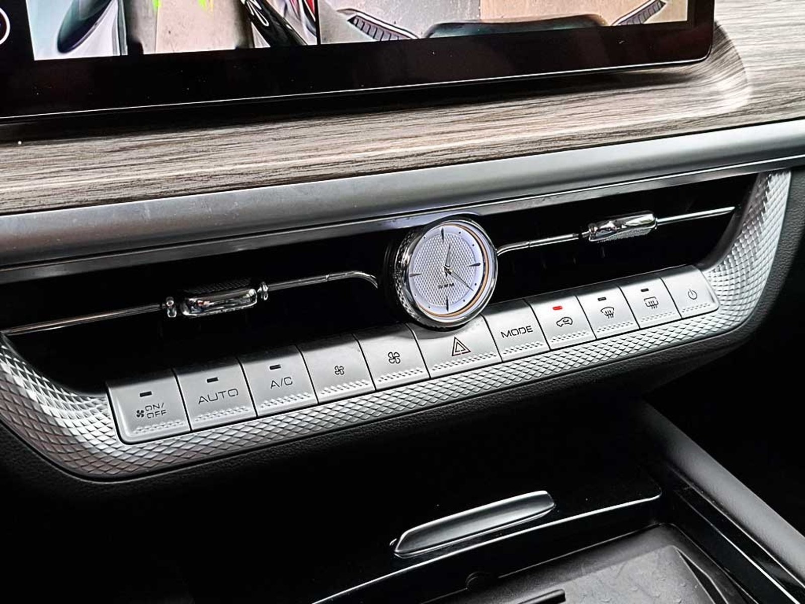 GREAT WALL POER P500 (IN) 2.0 PHEV  4X4 DELUXE 2026 - Imagen 19 de 20