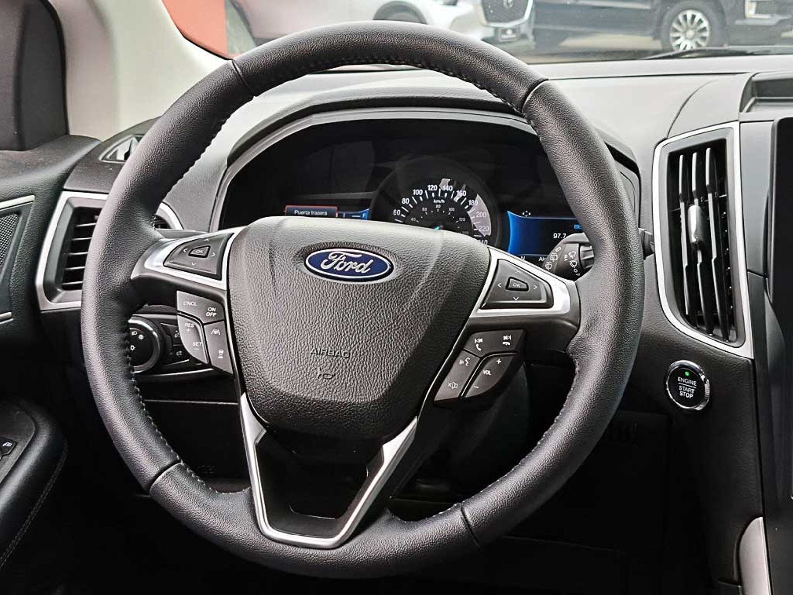 Ford EDGE 2.0 SEL AT 4X4 2024 - Imagen 17 de 20