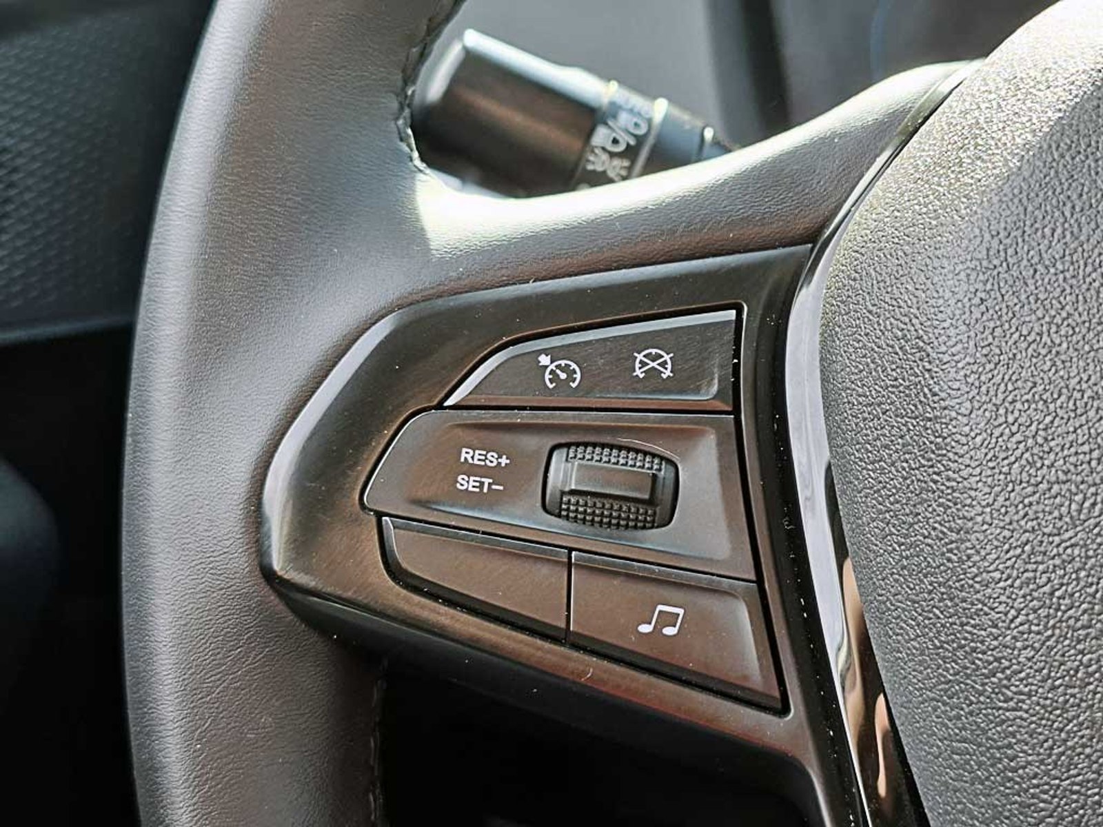 CHANGAN NEW CS15 (IN) 1.5 ELITE AT 2023 - Imagen 17 de 20