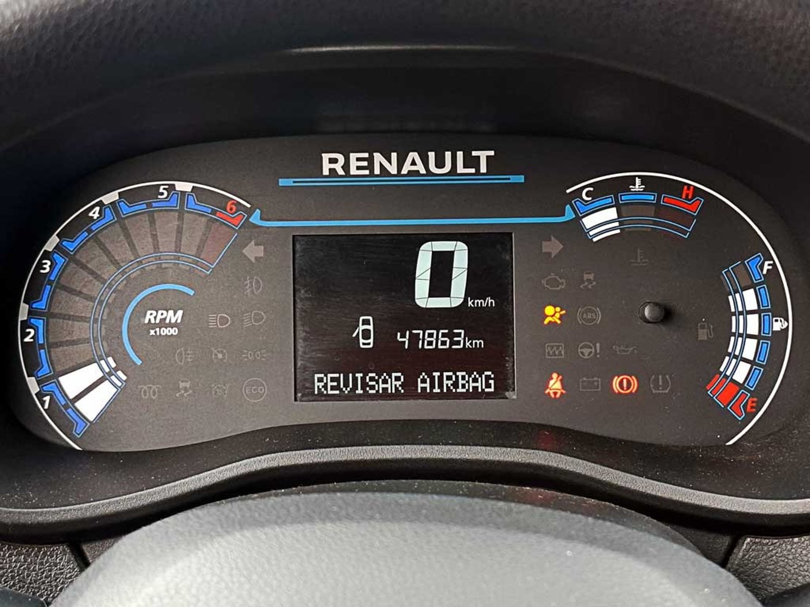 Renault KWID 1.0 HB ZEN MT 2024 - Imagen 11 de 19