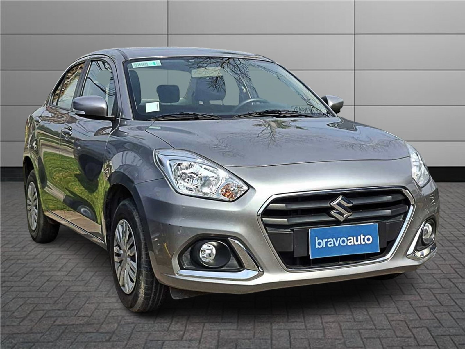 Suzuki DZIRE 1.2 GL MT 2023 - Foto 5 de 18