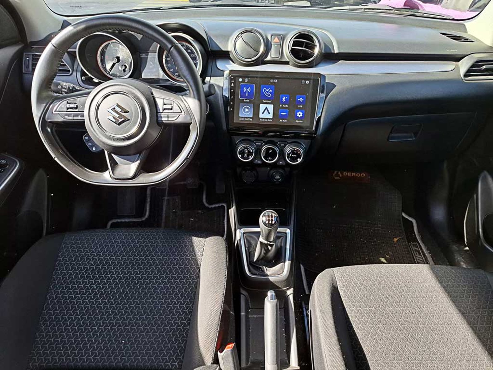 Suzuki SWIFT 1.2 GLX PLUS MT 2023 - Imagen 10 de 19