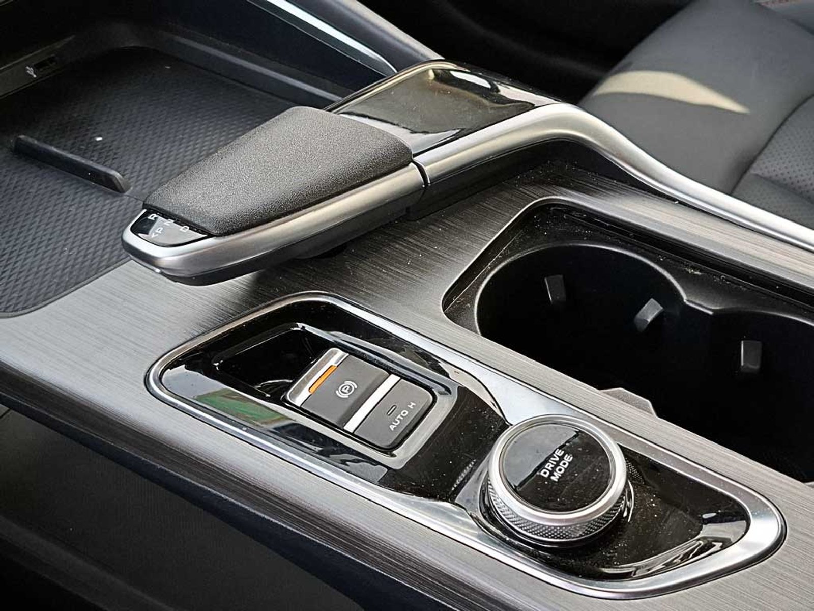 CHANGAN UNI-T (IN) 1.5 LUXURY AT 2024 - Imagen 20 de 20