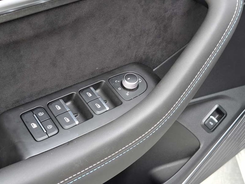 Renault KOLEOS 1.5 T ESPIRIT ALPINE AT 4X4 HIBRIDO 2026 - Imagen 16 de 20