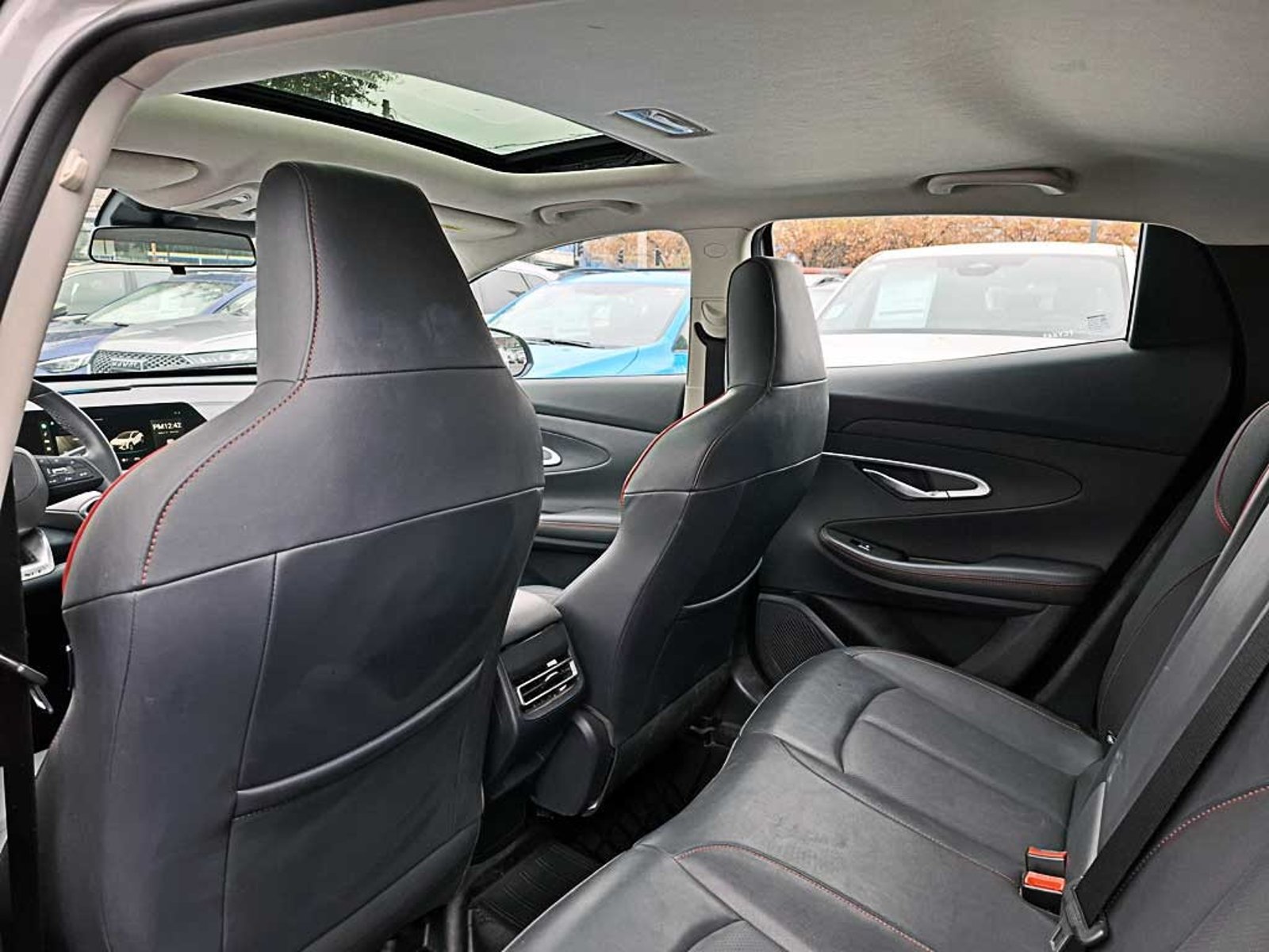 Changan UNI-T 1.5 LUXURY 2024 - Imagen 13 de 20
