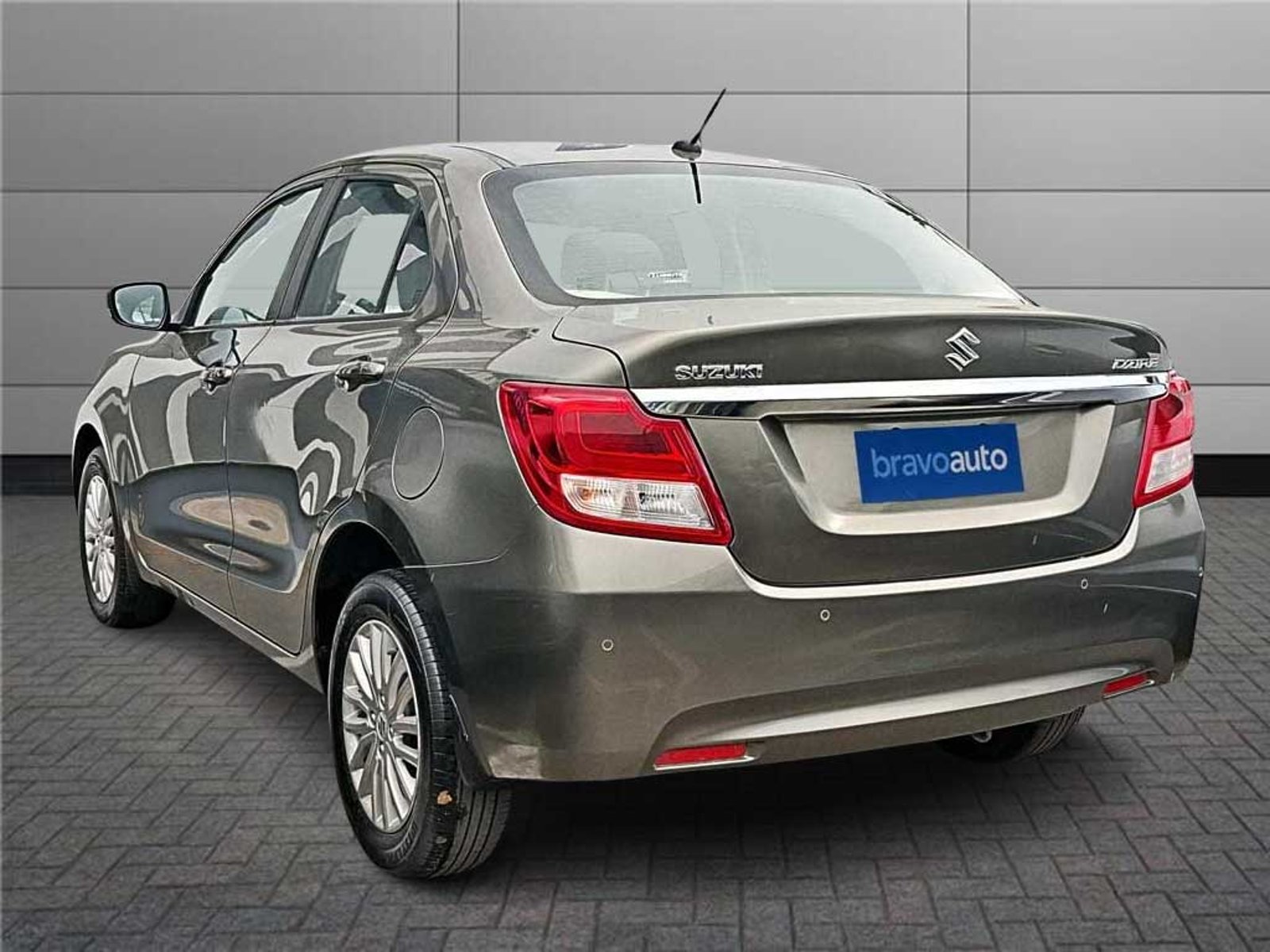 Suzuki DZIRE 1.2 GL MT 2024 - Foto 2 de 19