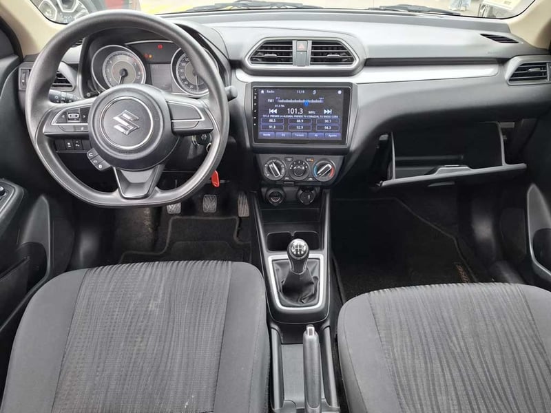 Suzuki DZIRE 1.2 GL MT 2024 - Imagen 14 de 19
