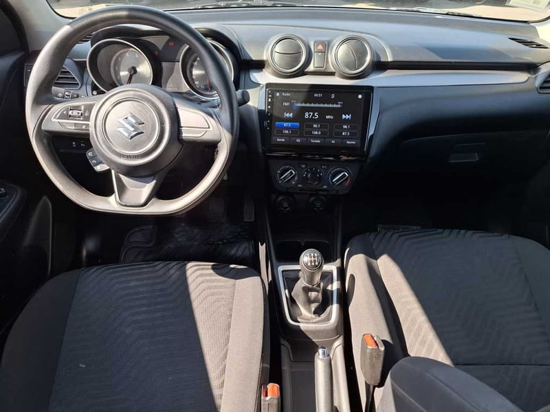 Suzuki SWIFT 1.2 GL MT 2024 - Imagen 12 de 20