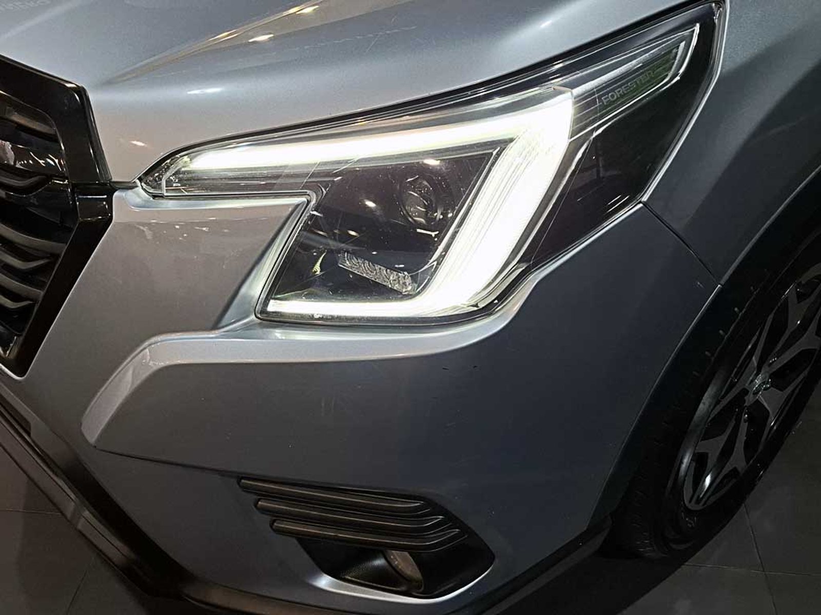 Subaru FORESTER 2.0 X AT 4X4 2024 - Foto 4 de 20