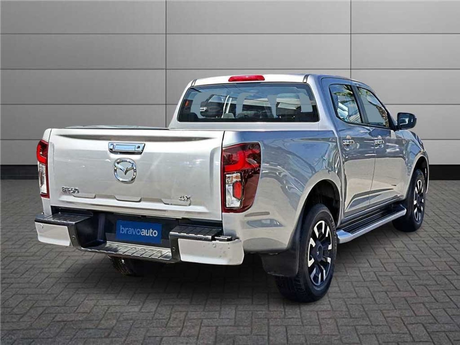 Mazda BT-50 3.0 DC HIGH AT 4X4 DIESEL 2025 - Foto 4 de 20