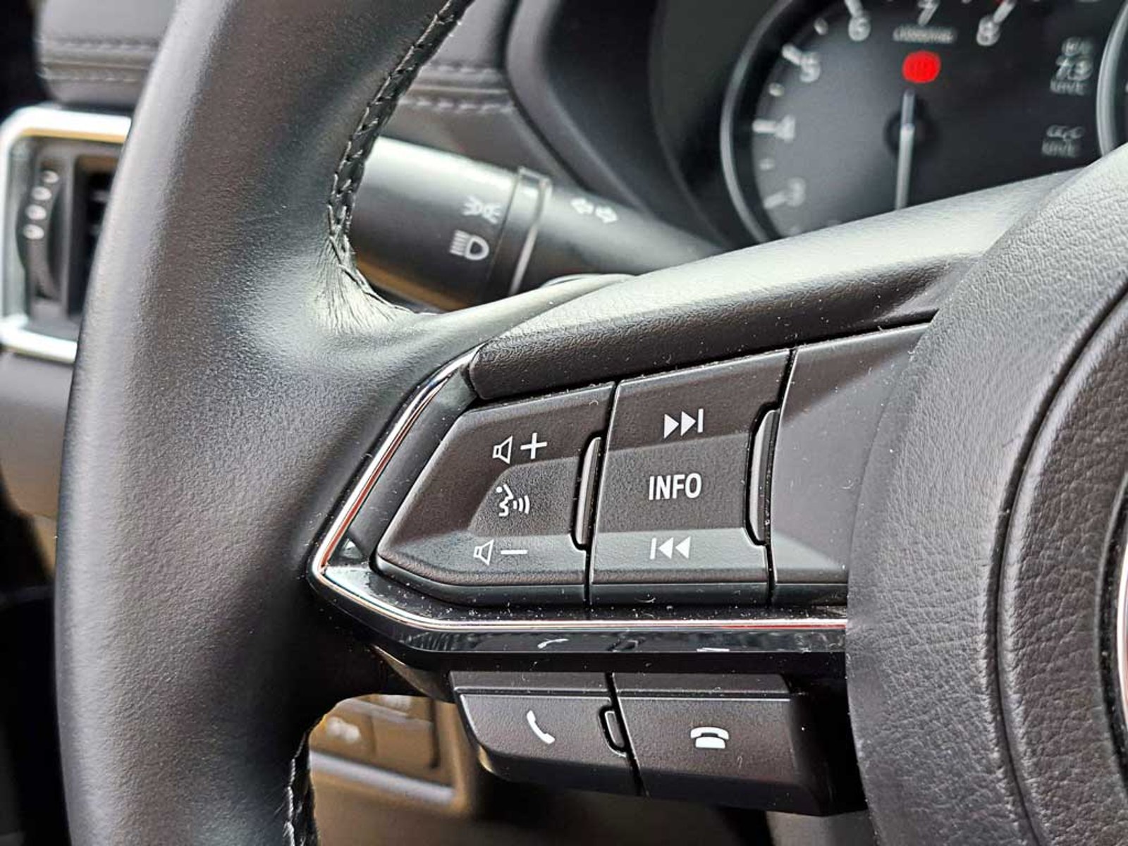 Mazda CX-5 2.5 SIGNATURE AT 4X4 2023 - Imagen 17 de 20