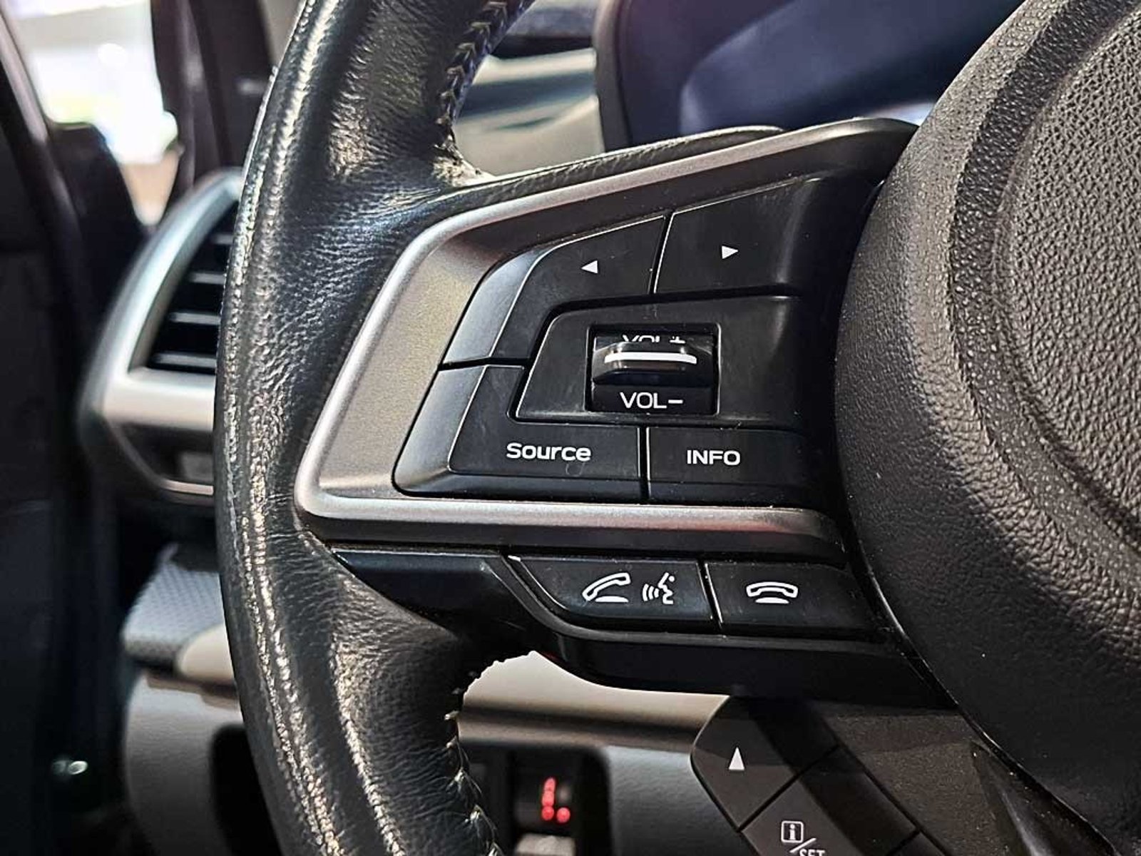 SUBARU FORESTER (IN) 2.0 X AT 4X4 2024 - Imagen 17 de 20