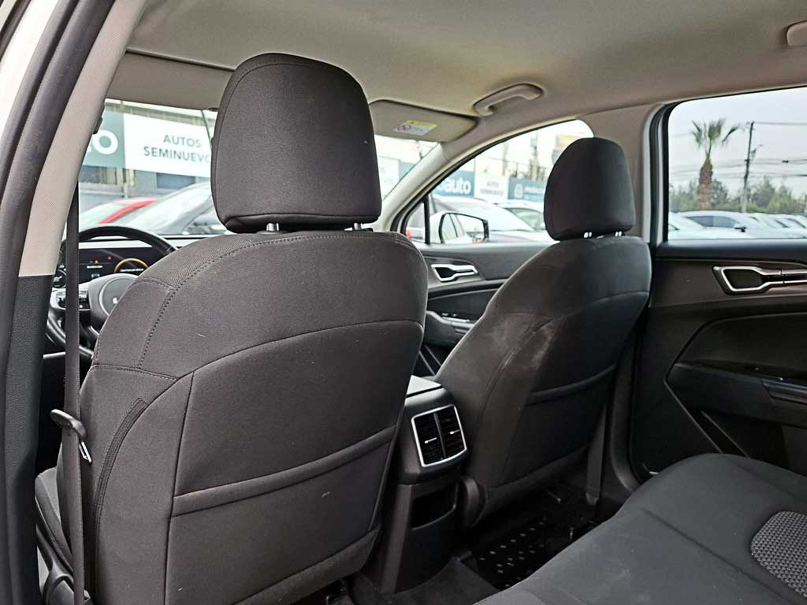Kia SPORTAGE 2.0 EX CI DIES 2WD 8AT 5P 2023 - Imagen 15 de 20