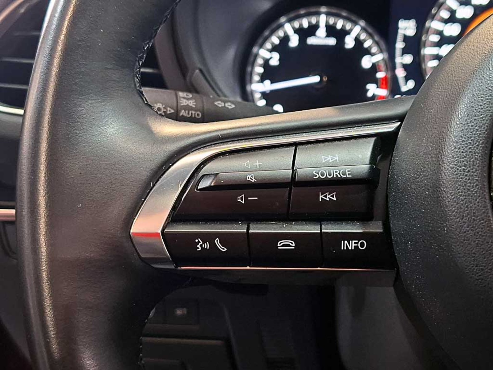 Mazda 3 SPORT 2.5 SPORT HIGH AT 2024 - Imagen 16 de 20