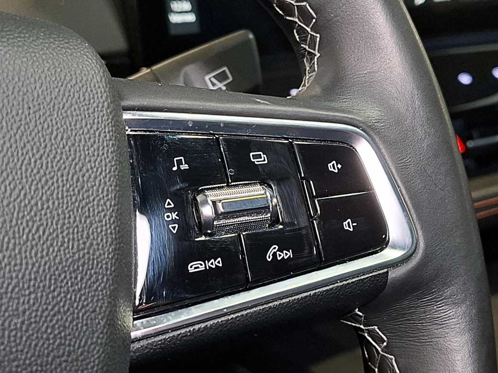 CHANGAN UNI-K 2.0 T LUXURY AT 2024 - Imagen 20 de 20