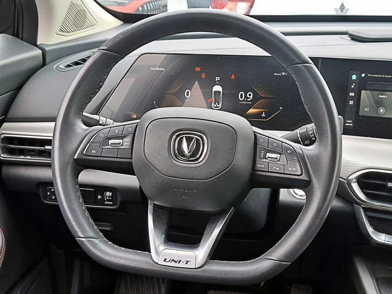 Changan UNI-T 1.5 LUXURY AT 2024 - Imagen 10 de 20