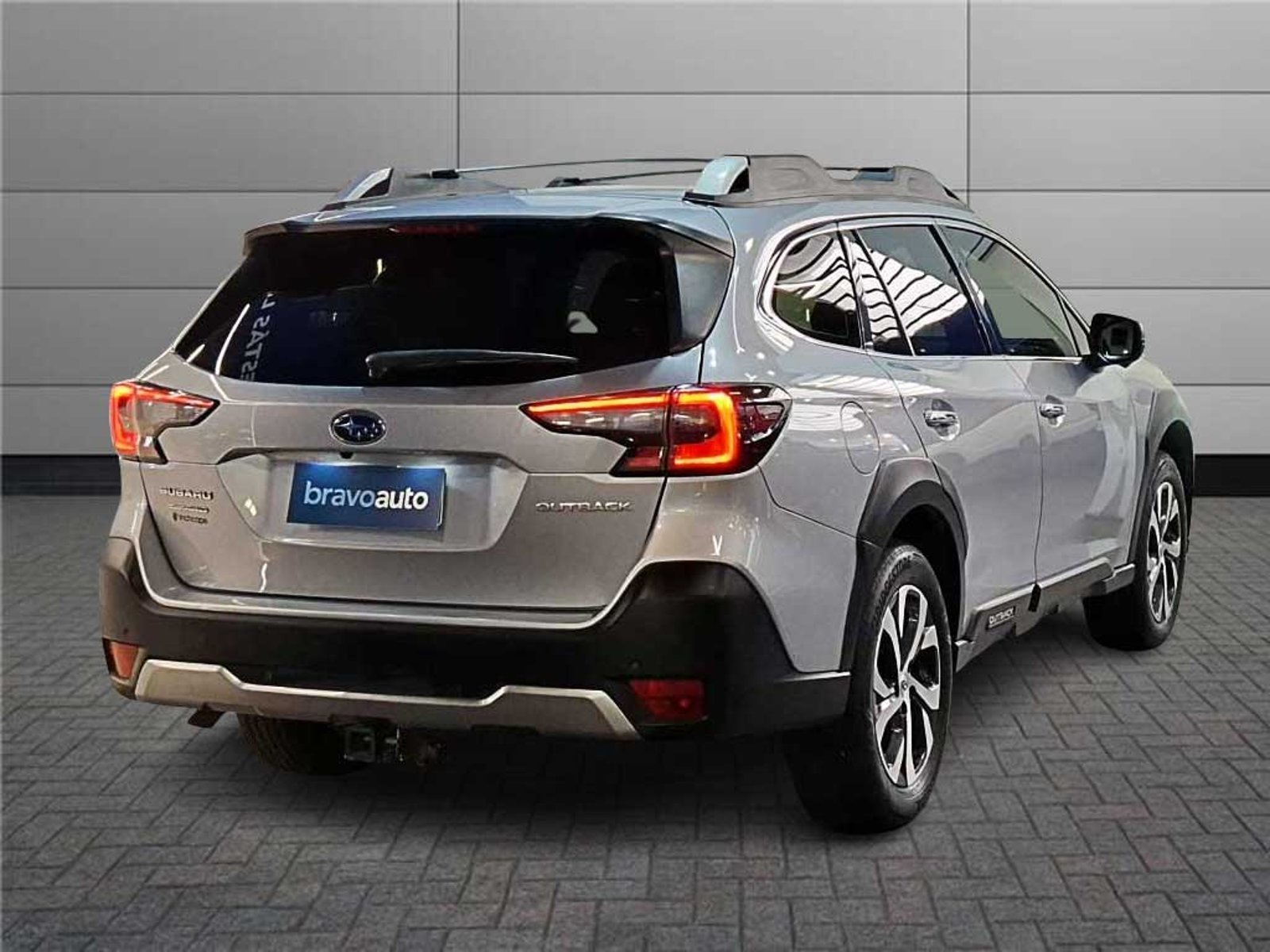 Subaru OUTBACK 2.5 TOURING GARDX AT 4X4 2022 - Foto 4 de 20