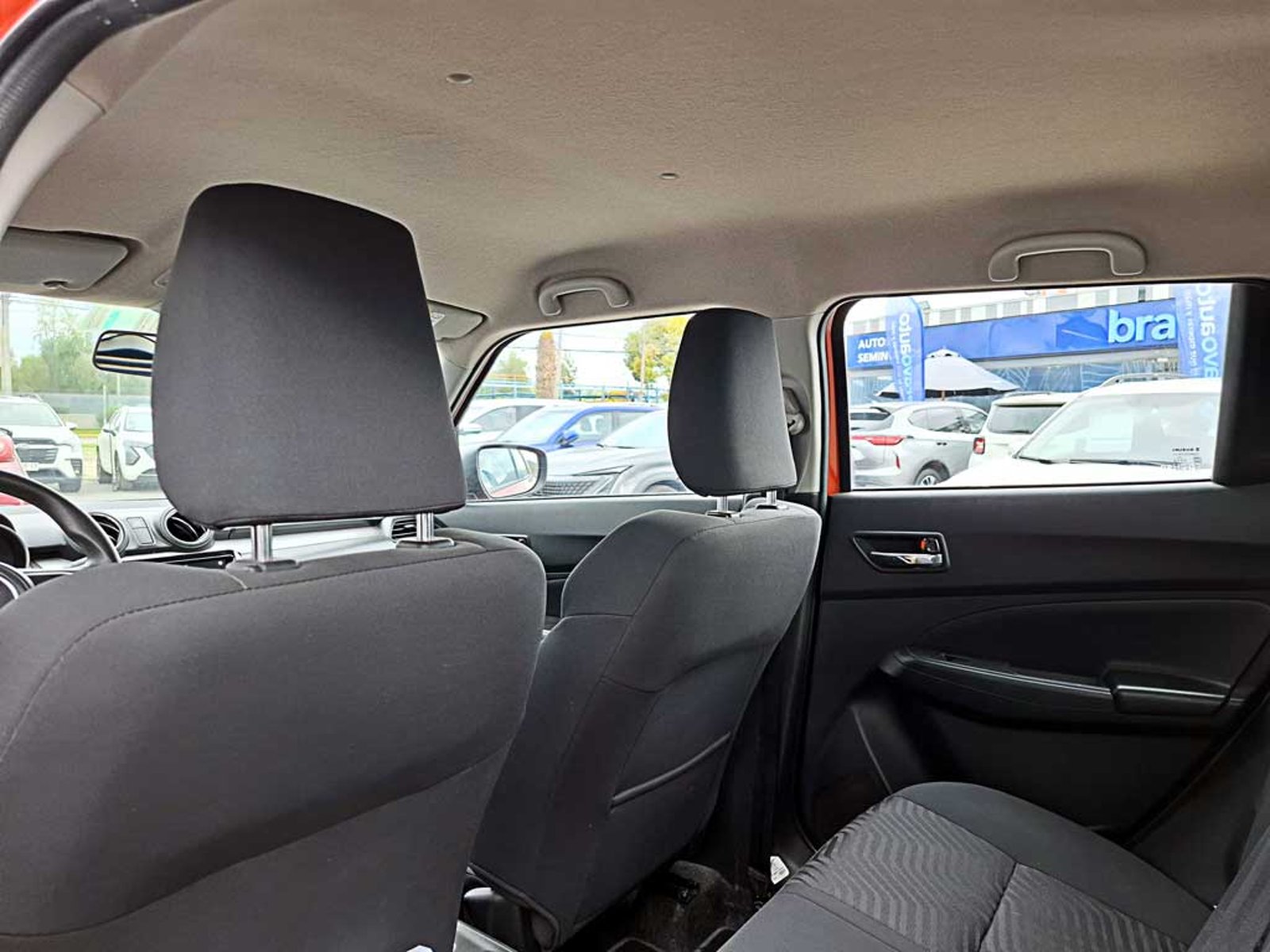 Suzuki SWIFT 1.2 GL MT 2024 - Imagen 13 de 20