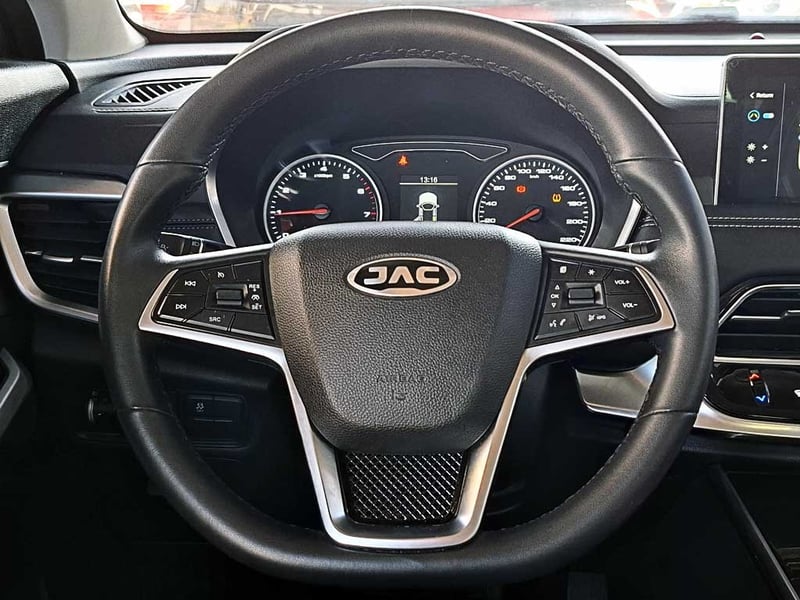 JAC JS8 1.5 LUXURY SE 6 MT 2024 - Imagen 15 de 20