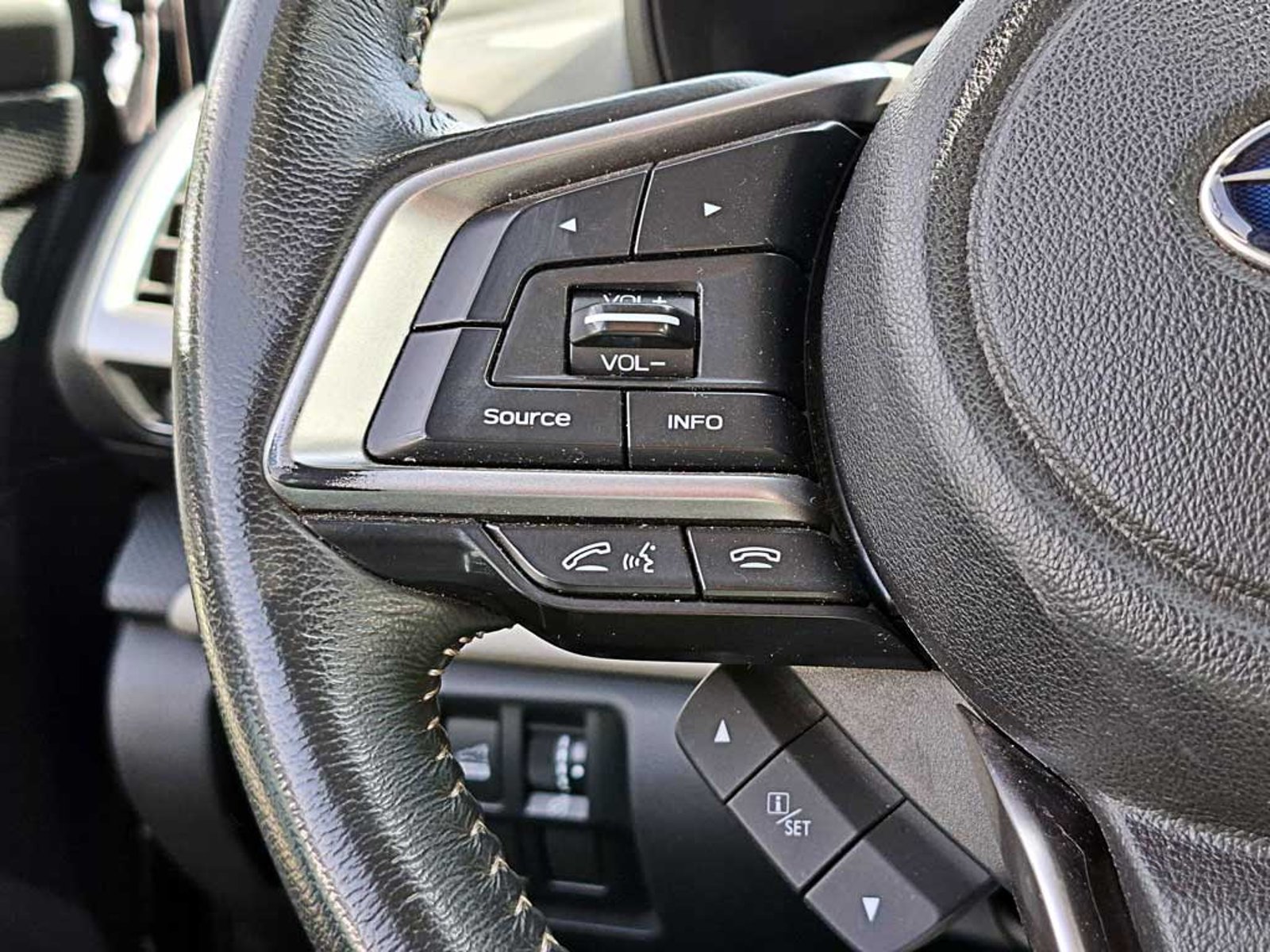 Subaru FORESTER 2.0i AWD CVT XS 2024 - Imagen 16 de 20