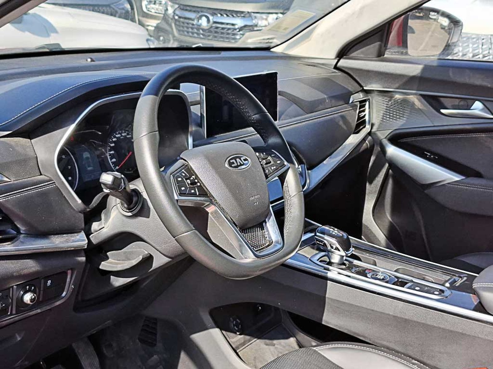 JAC JS8 1.5 LUXURY SE DCT AT 2024 - Imagen 10 de 20