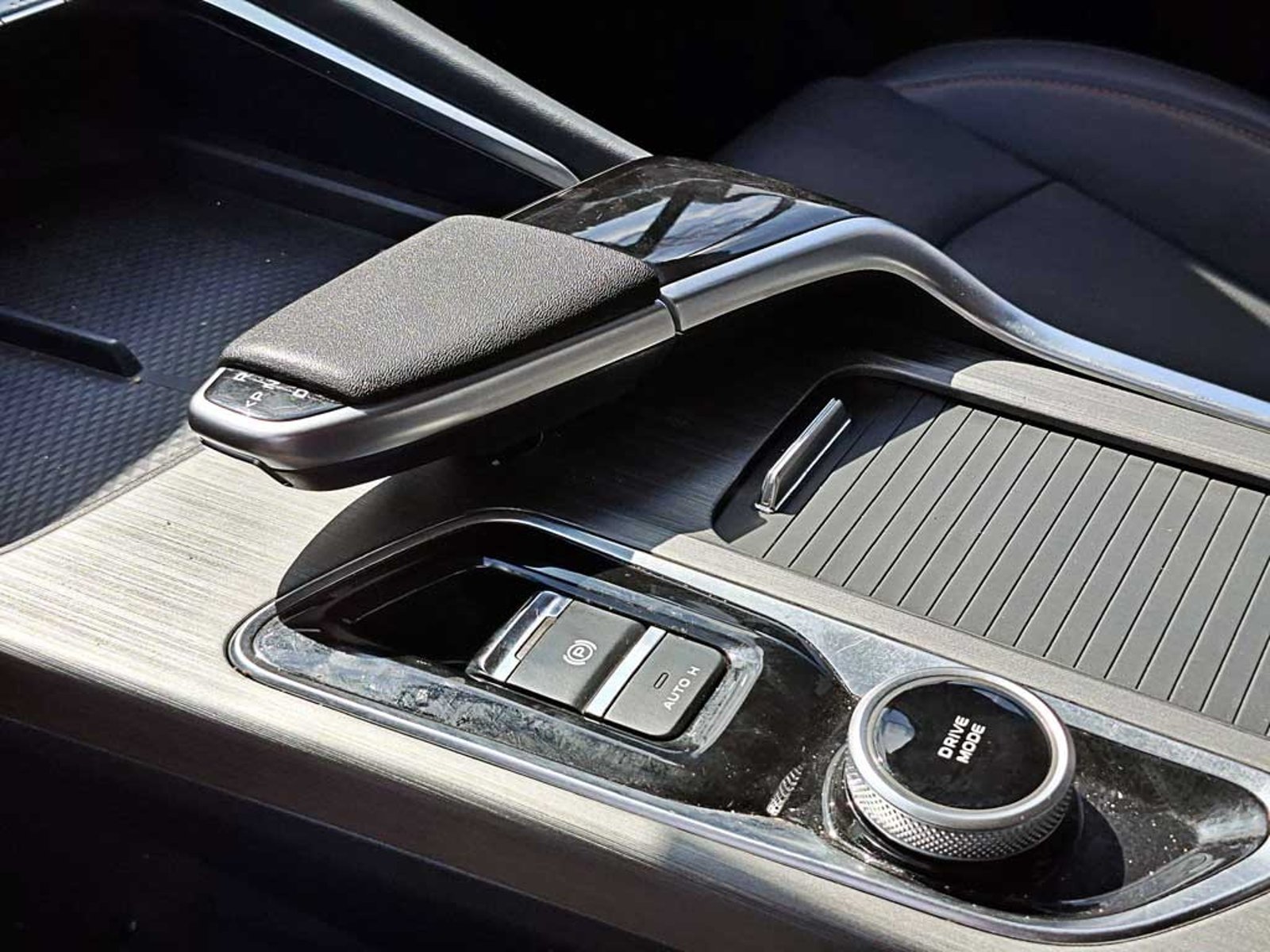Changan UNI-T 1.5 ELITE AT 2024 - Imagen 17 de 18