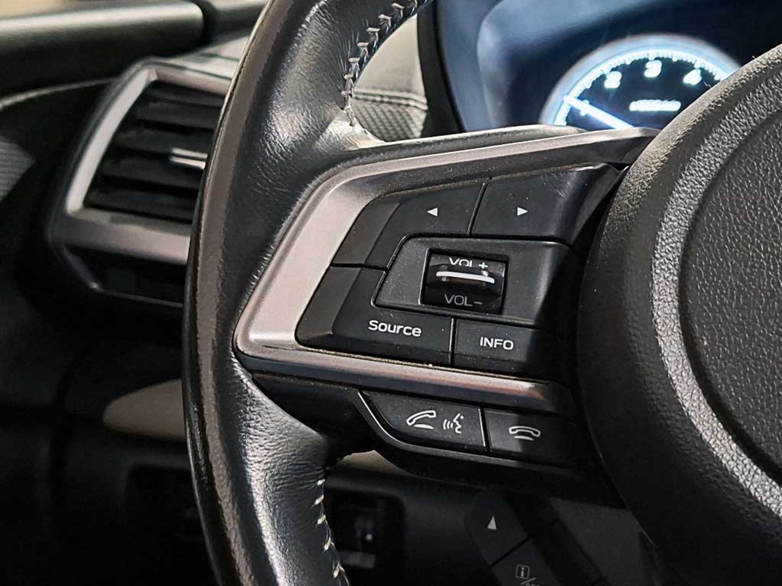 SUBARU FORESTER (IN) 2.0 X AT 4X4 2024 - Imagen 17 de 20