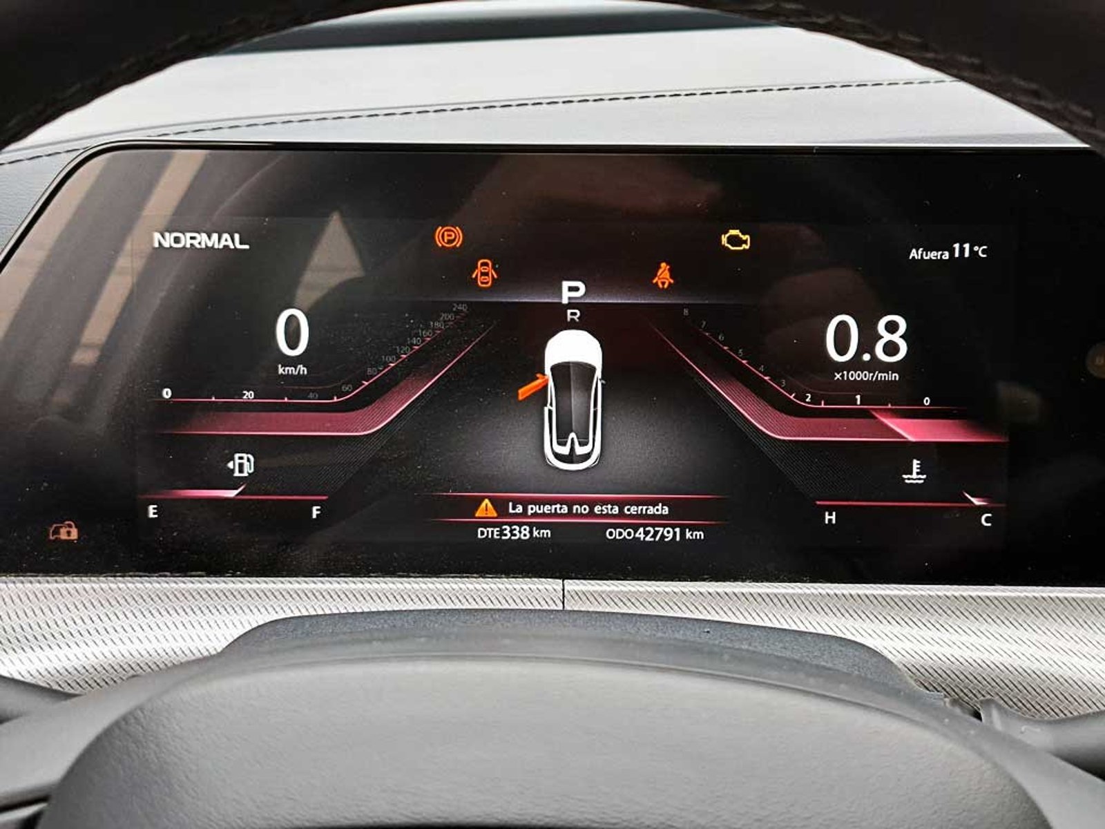 CHANGAN UNI-T (IN) 1.5 LUXURY AT 2024 - Imagen 13 de 20