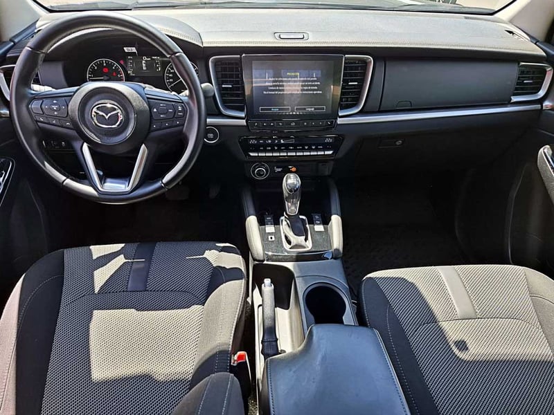 Mazda BT-50 3.0 DC HIGH AT 4X4 DIESEL 2025 - Imagen 18 de 20