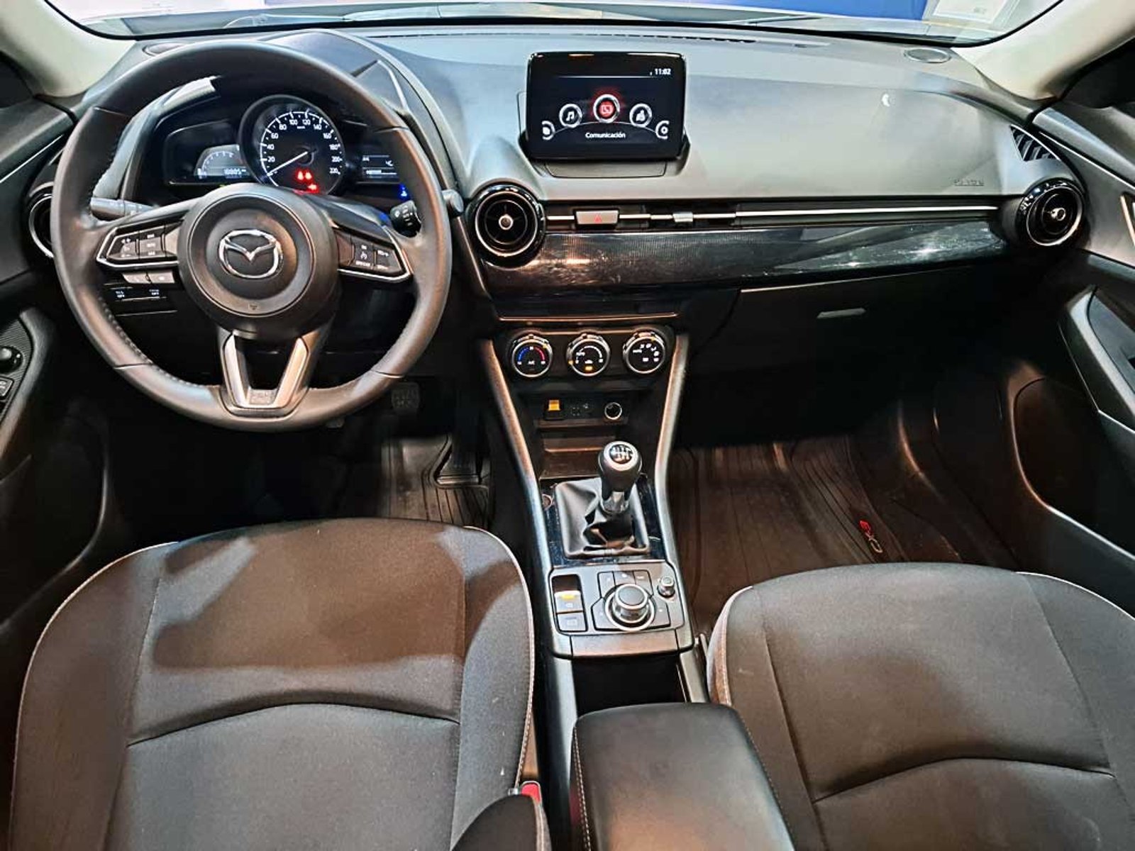 MAZDA CX-3 2.0 CORE MT 2025 - Imagen 14 de 20