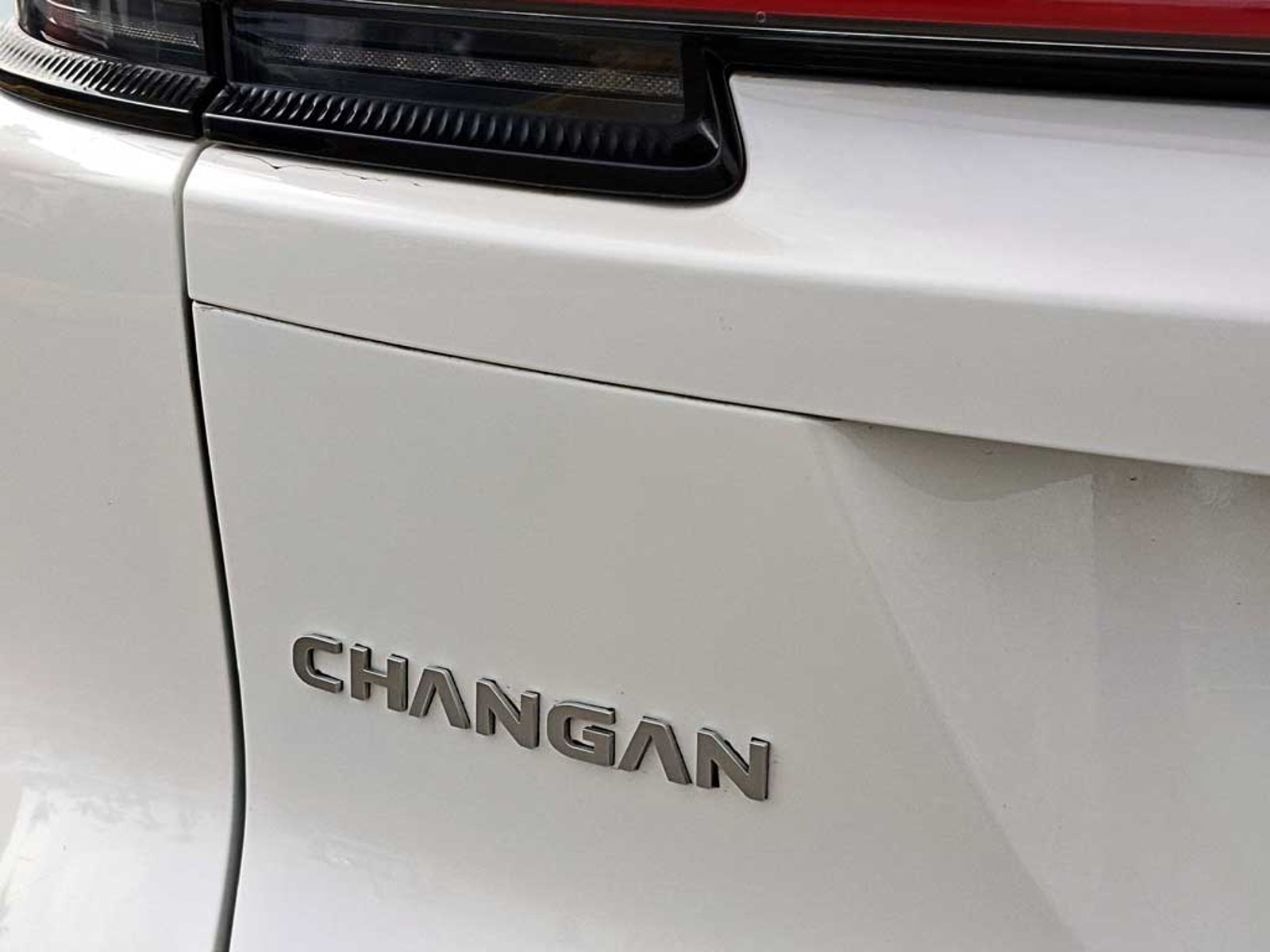 Changan UNI-K 2.0 T LUXURY AT 2024 - Imagen 9 de 20