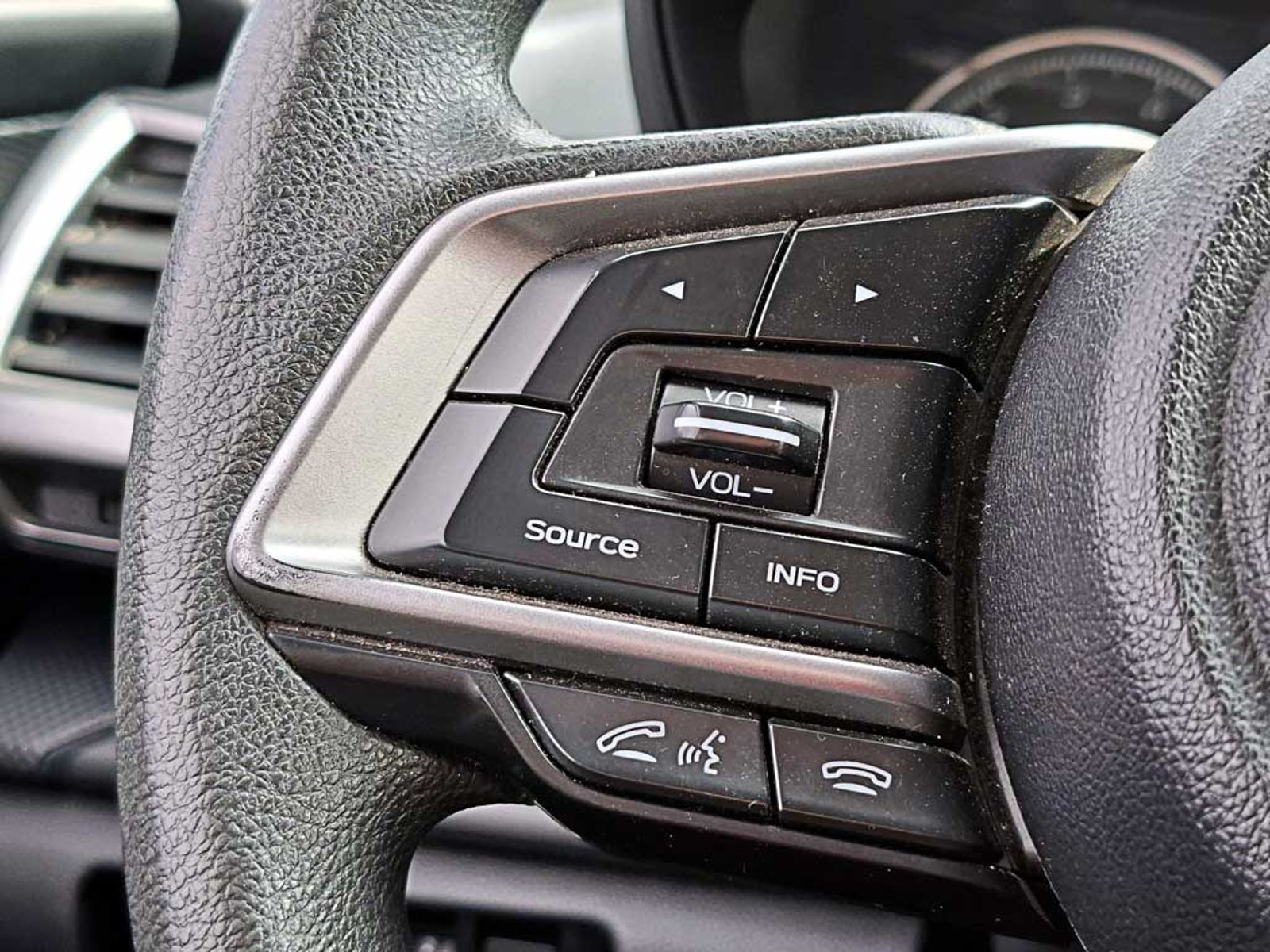 Subaru FORESTER 2.0 X AT 4X4 2024 - Imagen 16 de 20